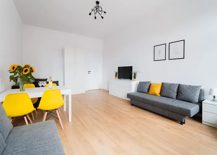 Big Old Town - 3 - 10 People - Swidnicka Street * Wrocław